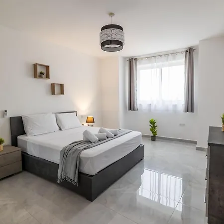 Stunning 2br In - 23 *