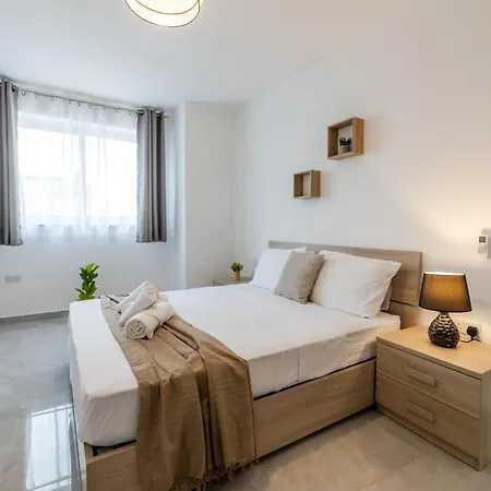 Stunning 2br In - 23 Apartmán