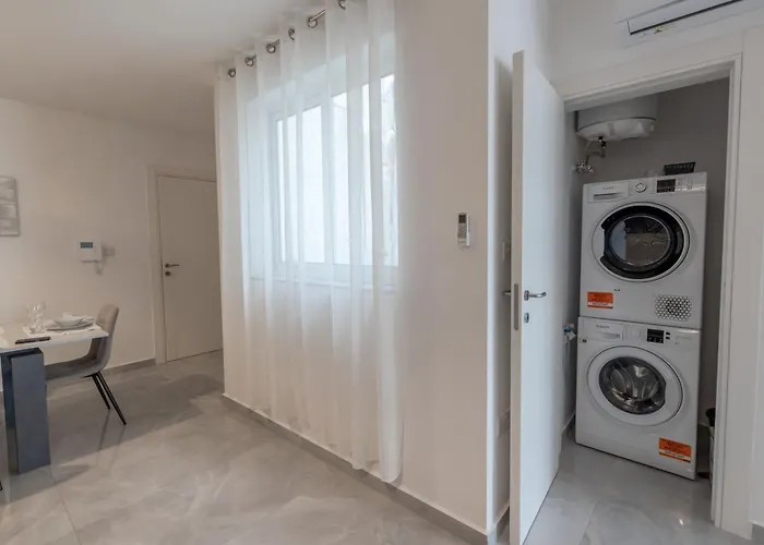 Stunning 2br In - 23 Lejlighed *