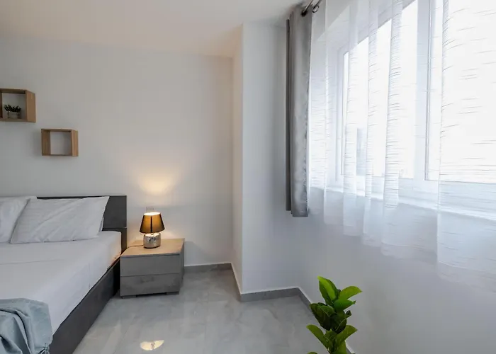 Stunning 2br In - 23 Lejlighed Sliema